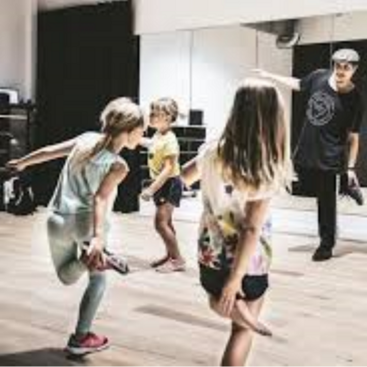 Dansende kinderen